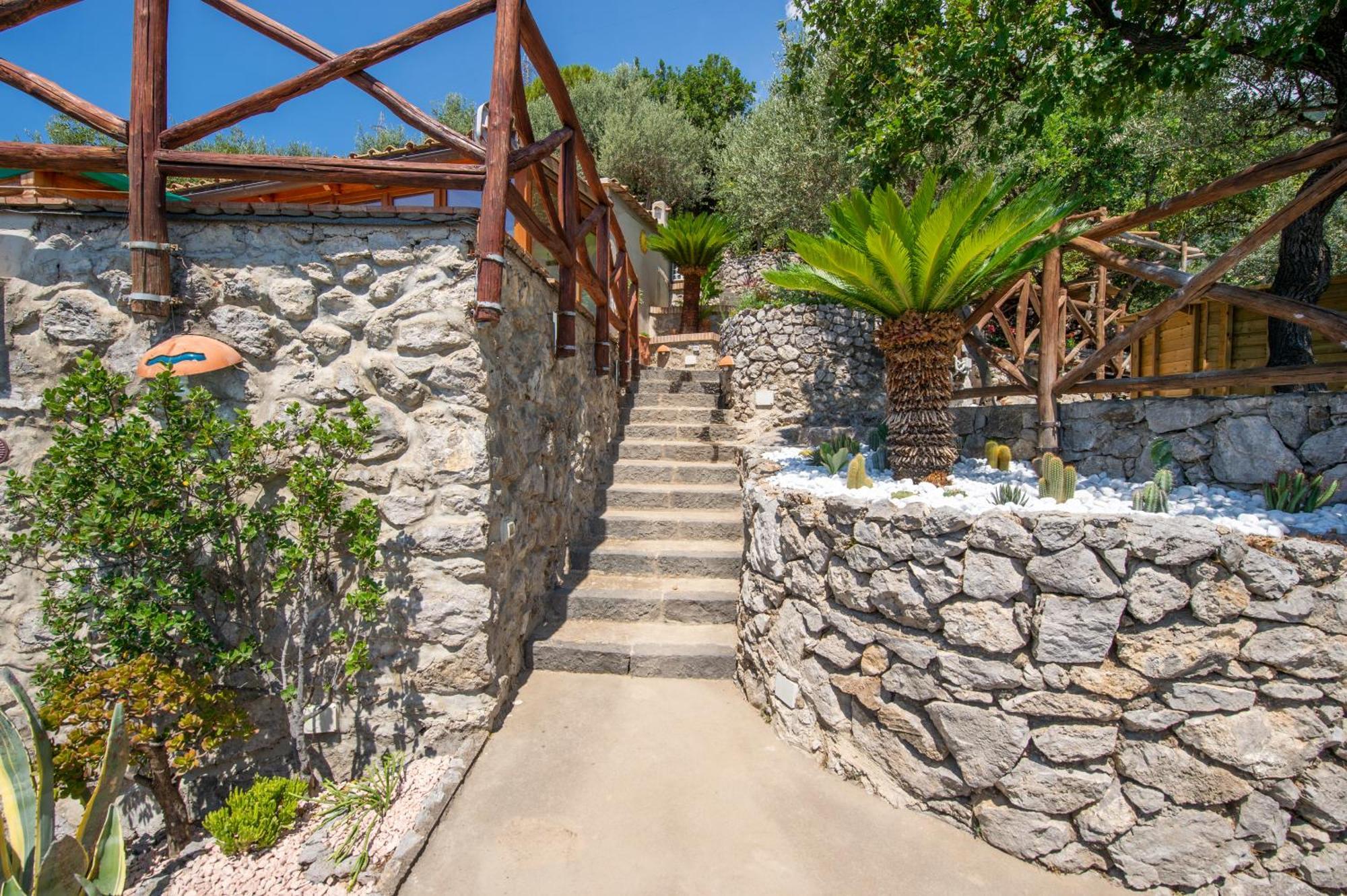 Casa Allegra Praiano Eksteriør billede